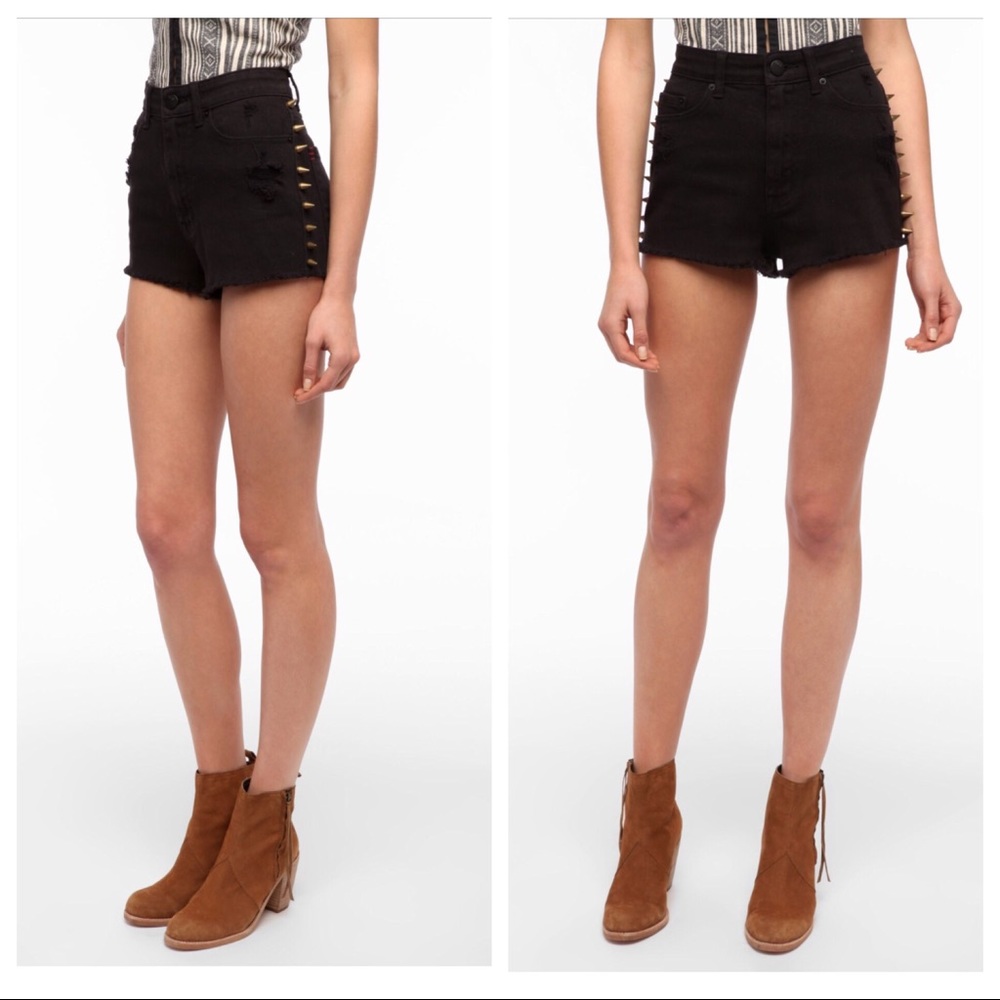 Distressed Studded Cheeky Short - BDG